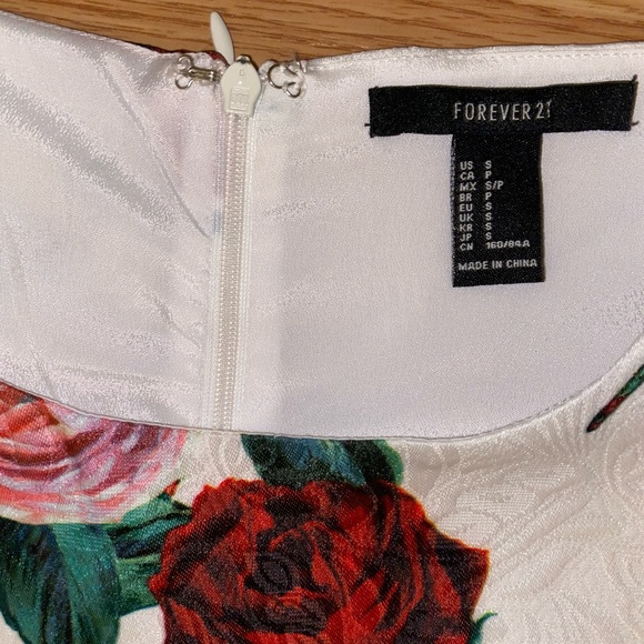 Forever 21 Spring Dress - Picture 2 of 3